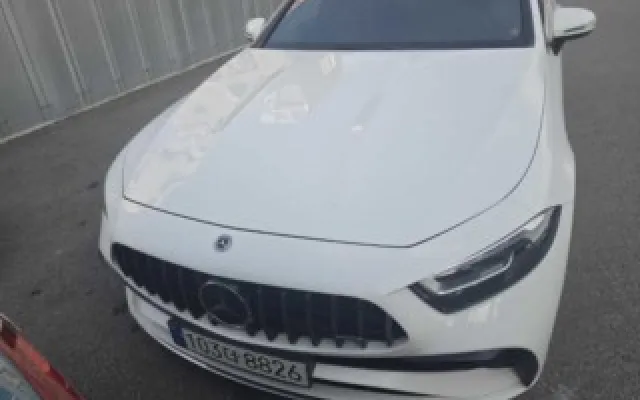 수원중고자동차매매 CLS클래스 C257 CLS 300d 4MATIC 매물 사진 18 - 2022/03 135,199km